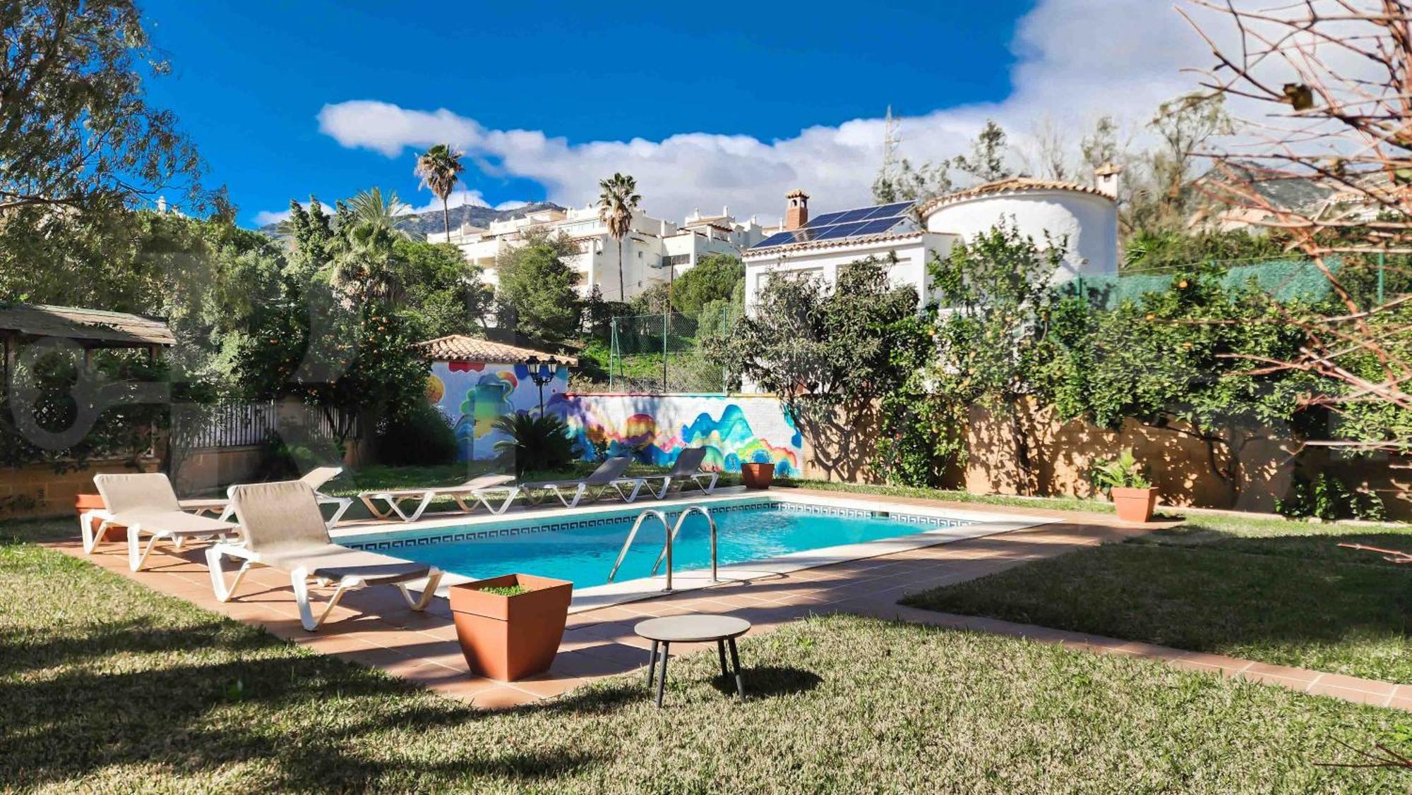 Spacious And Authentic With Pool & Garden By Rems Holiday home Benalmadena