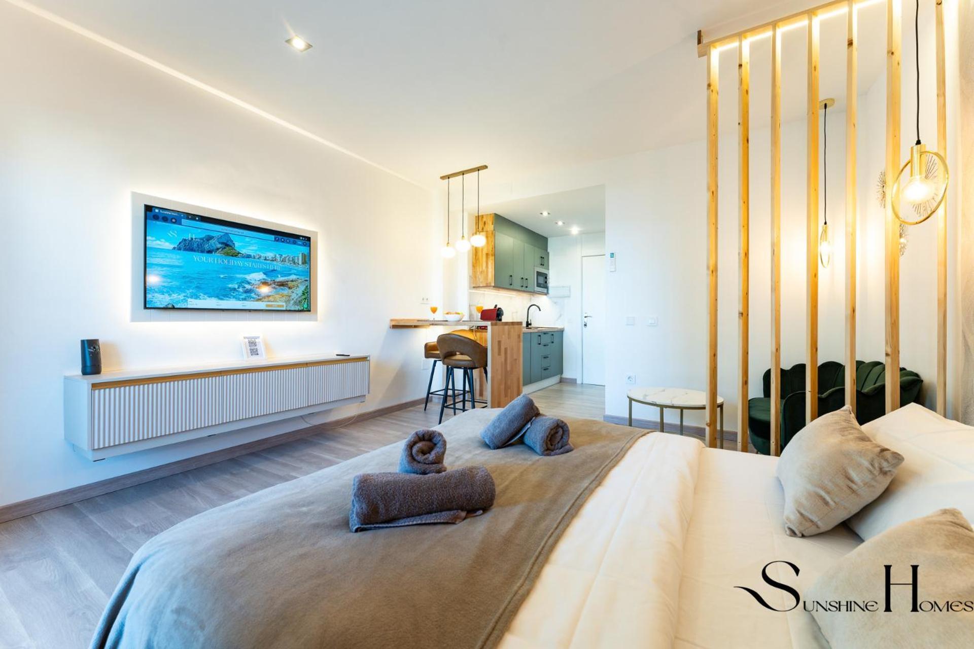 Seaview Beachfront With Aqua Park & Balcony Benalmadena