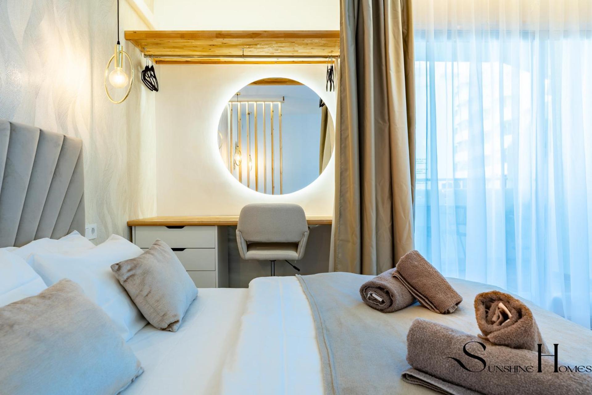 Seaview Beachfront With Aqua Park & Balcony * Benalmadena