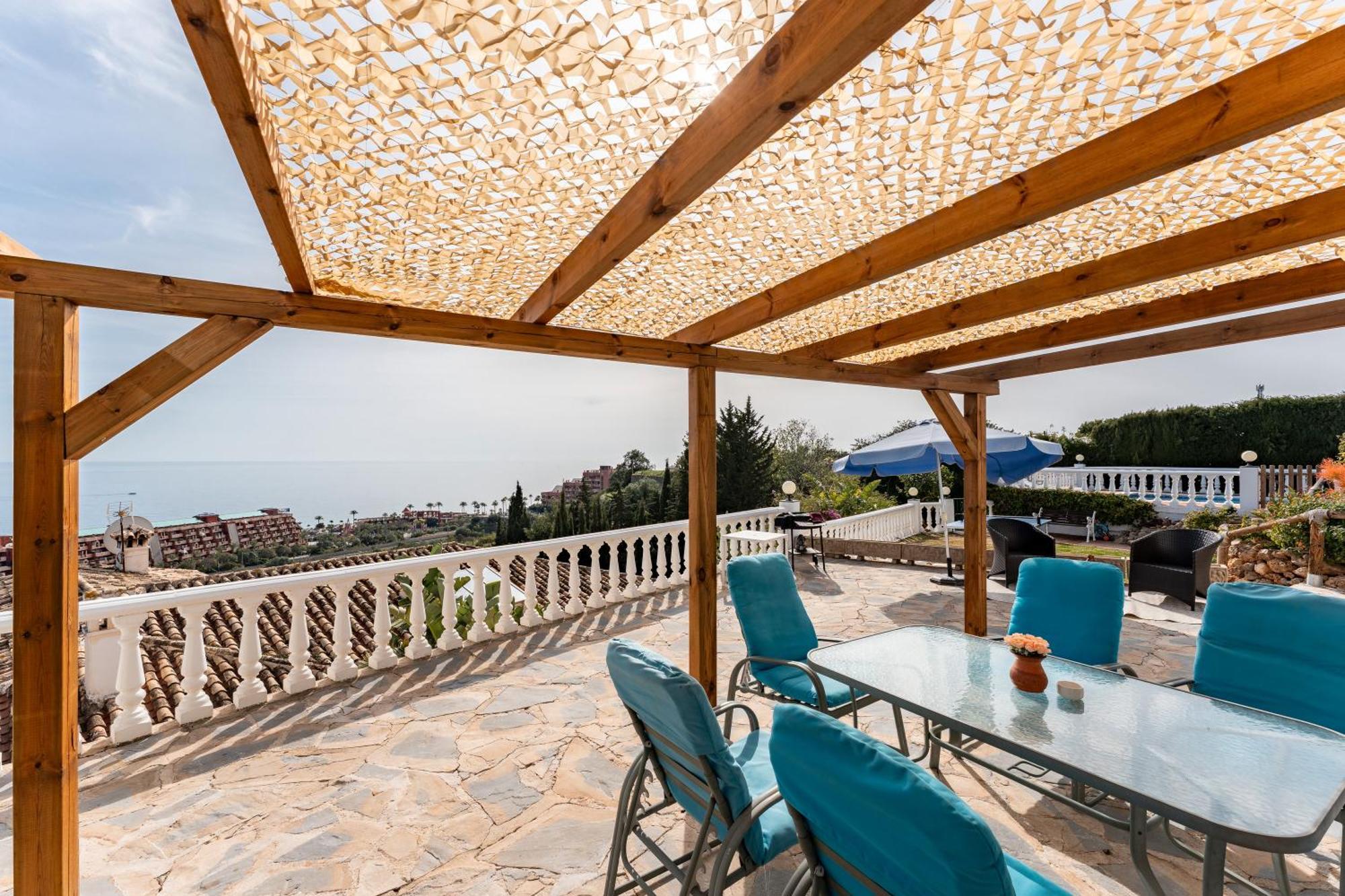Magica Andalucian Charm Villa Benalmádena