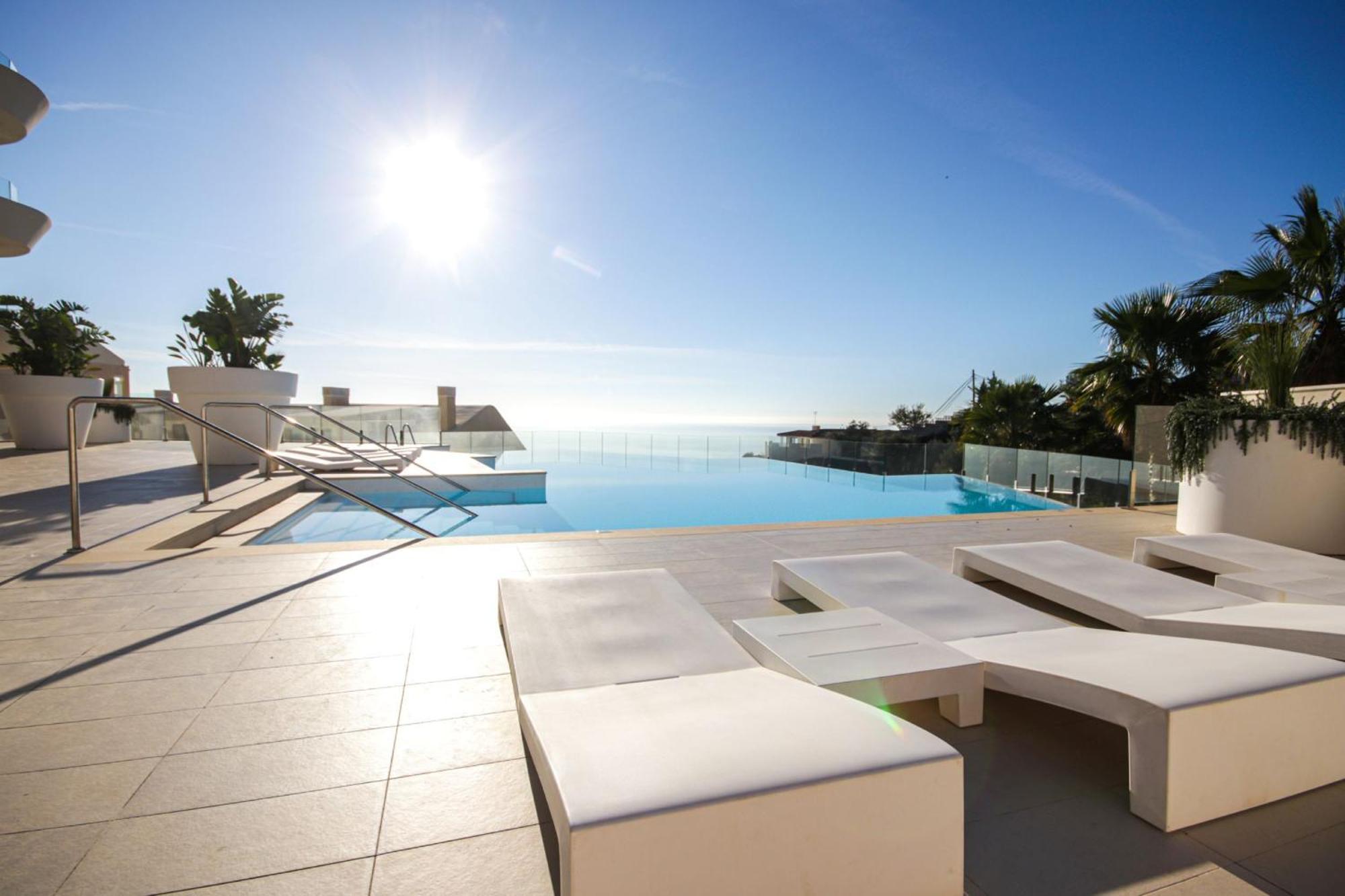 Stunning Sea Views At Stupa Hills