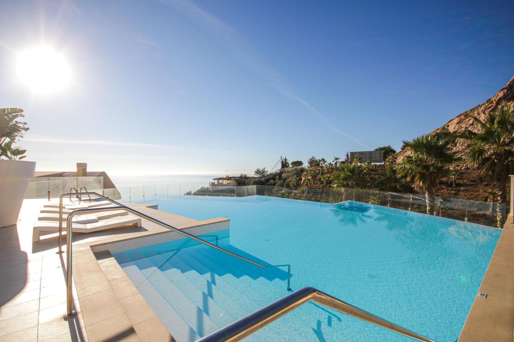 Apartment Stunning Sea Views At Stupa Hills *