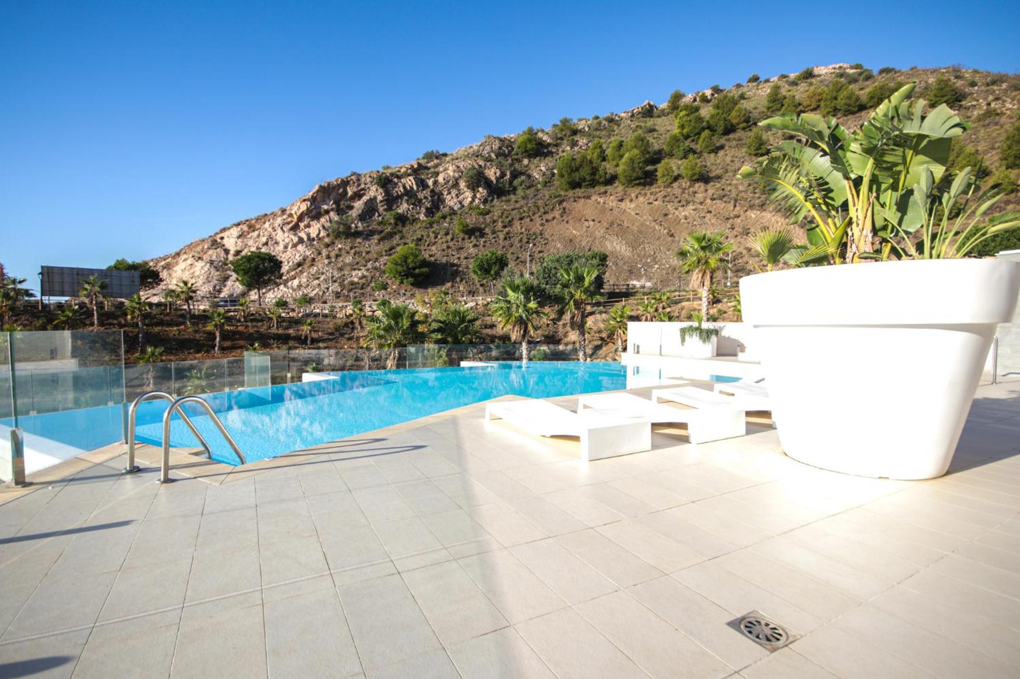 Stunning Sea Views At Stupa Hills Apartment *