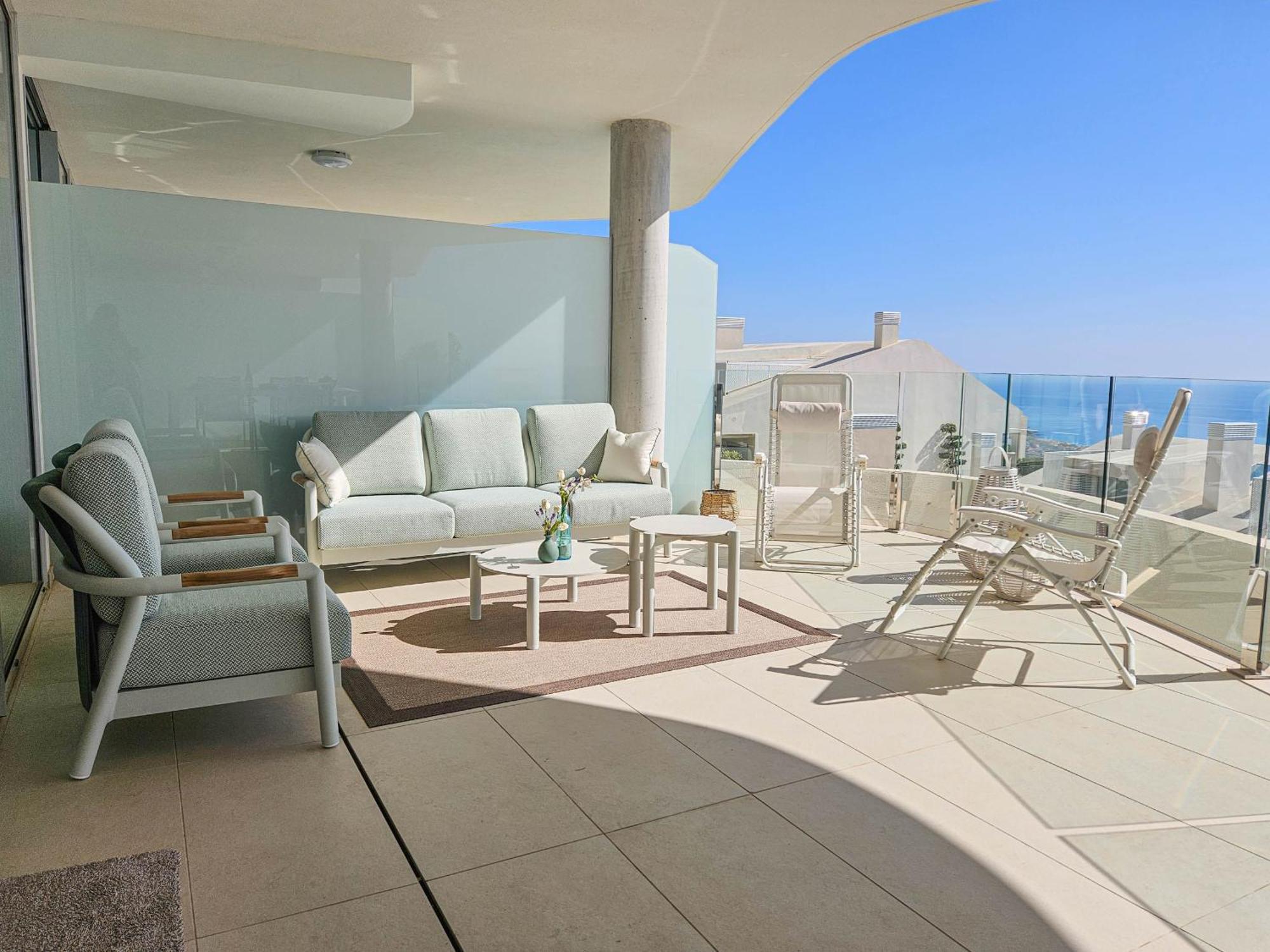 Stunning Sea Views At Stupa Hills Apartment