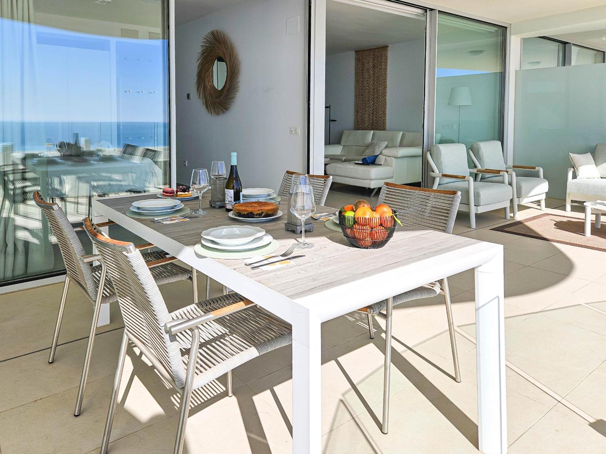 Stunning Sea Views At Stupa Hills Apartment Benalmadena
