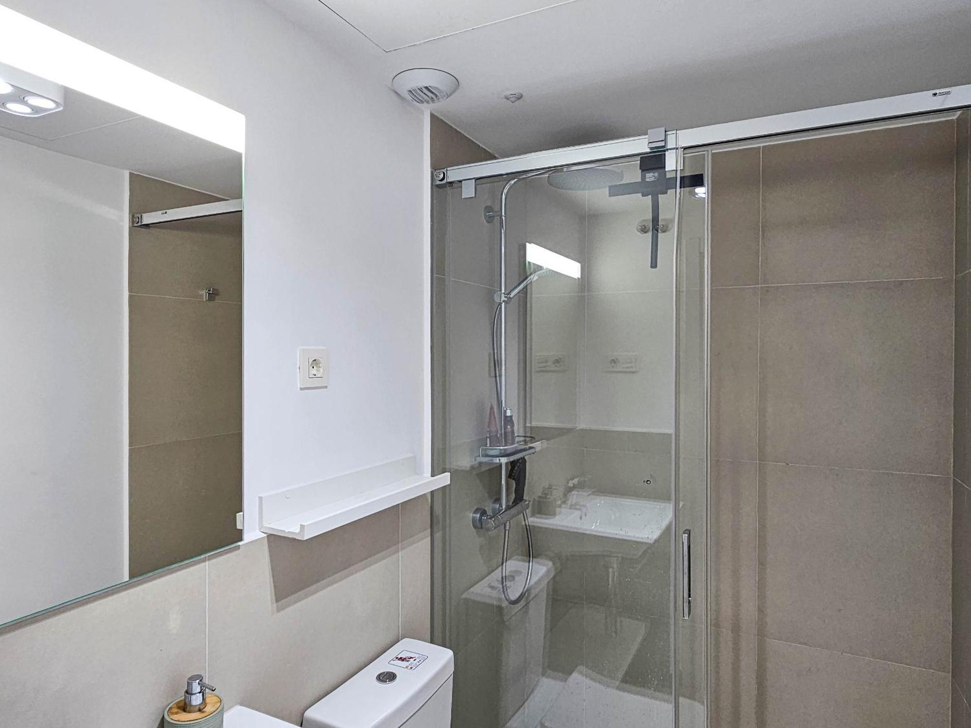 Apartment Stunning Sea Views At Stupa Hills