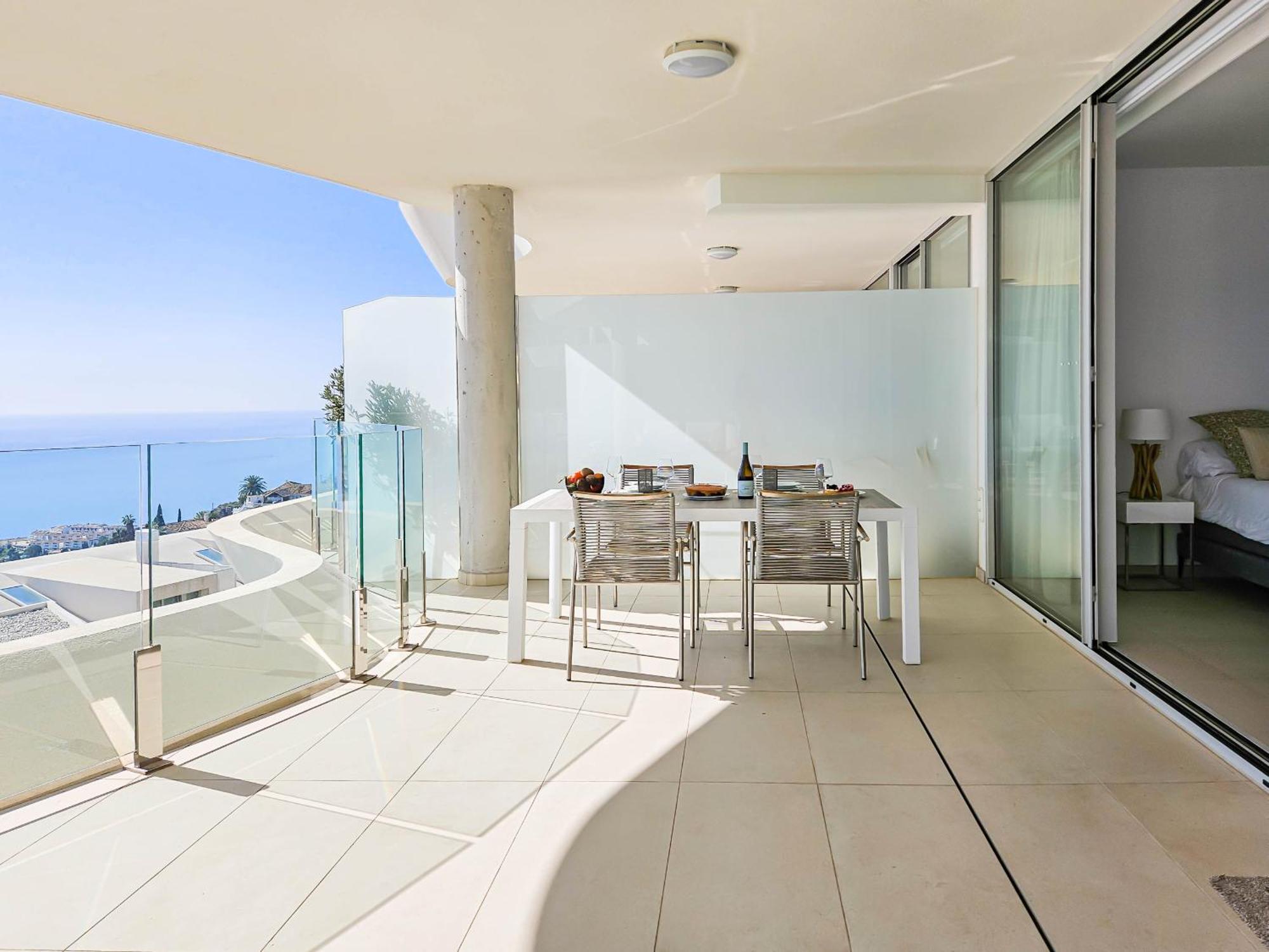Stunning Sea Views At Stupa Hills Apartment