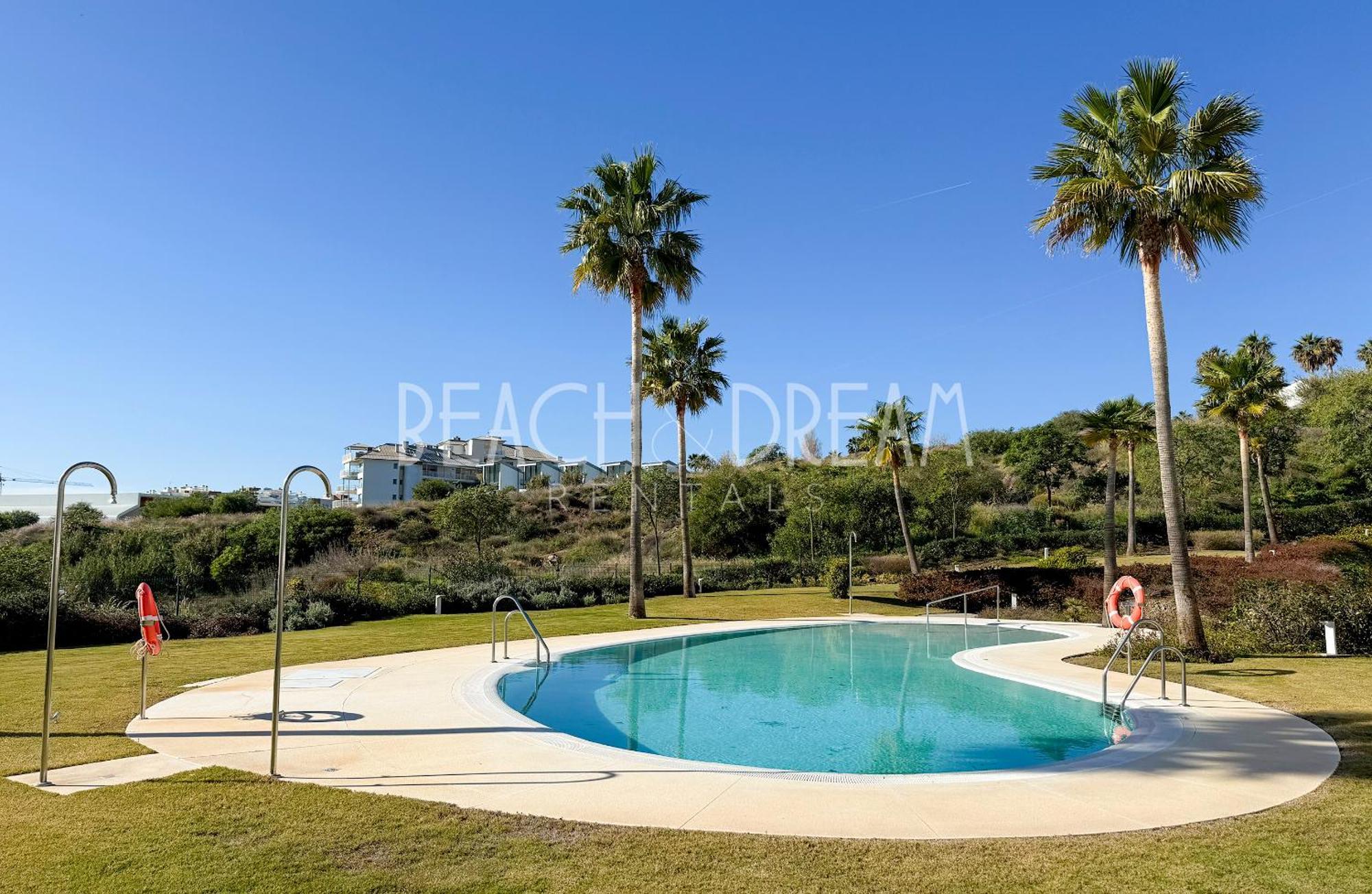 Relax In Reserva Del Higueron - Crystalline Apartment