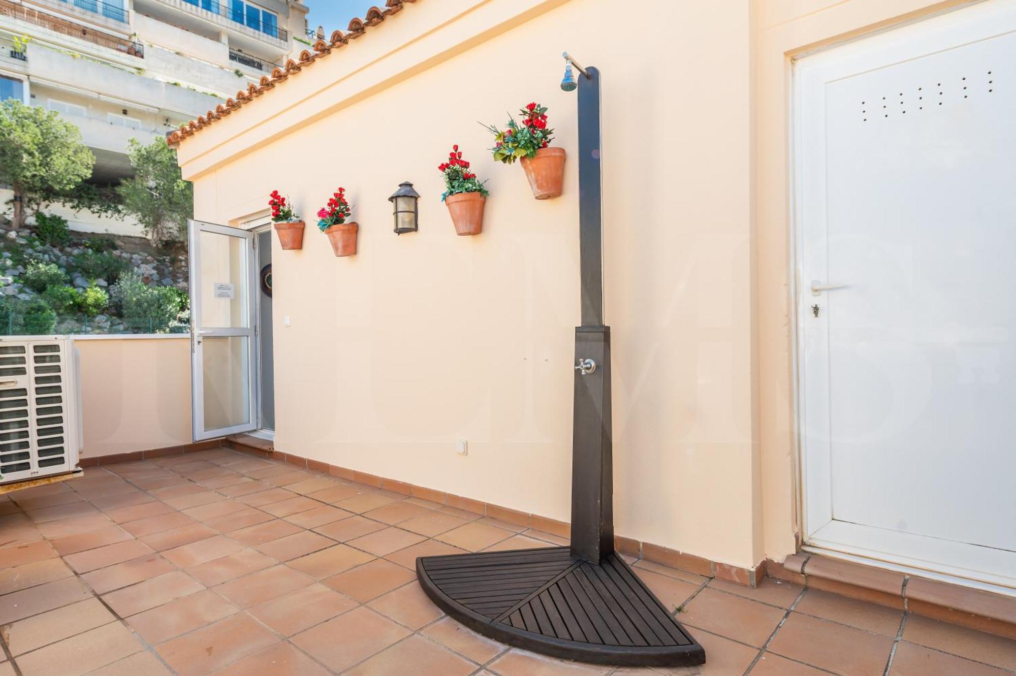 Seaside With Large Terrace, Pool & Parking Rems * Benalmadena