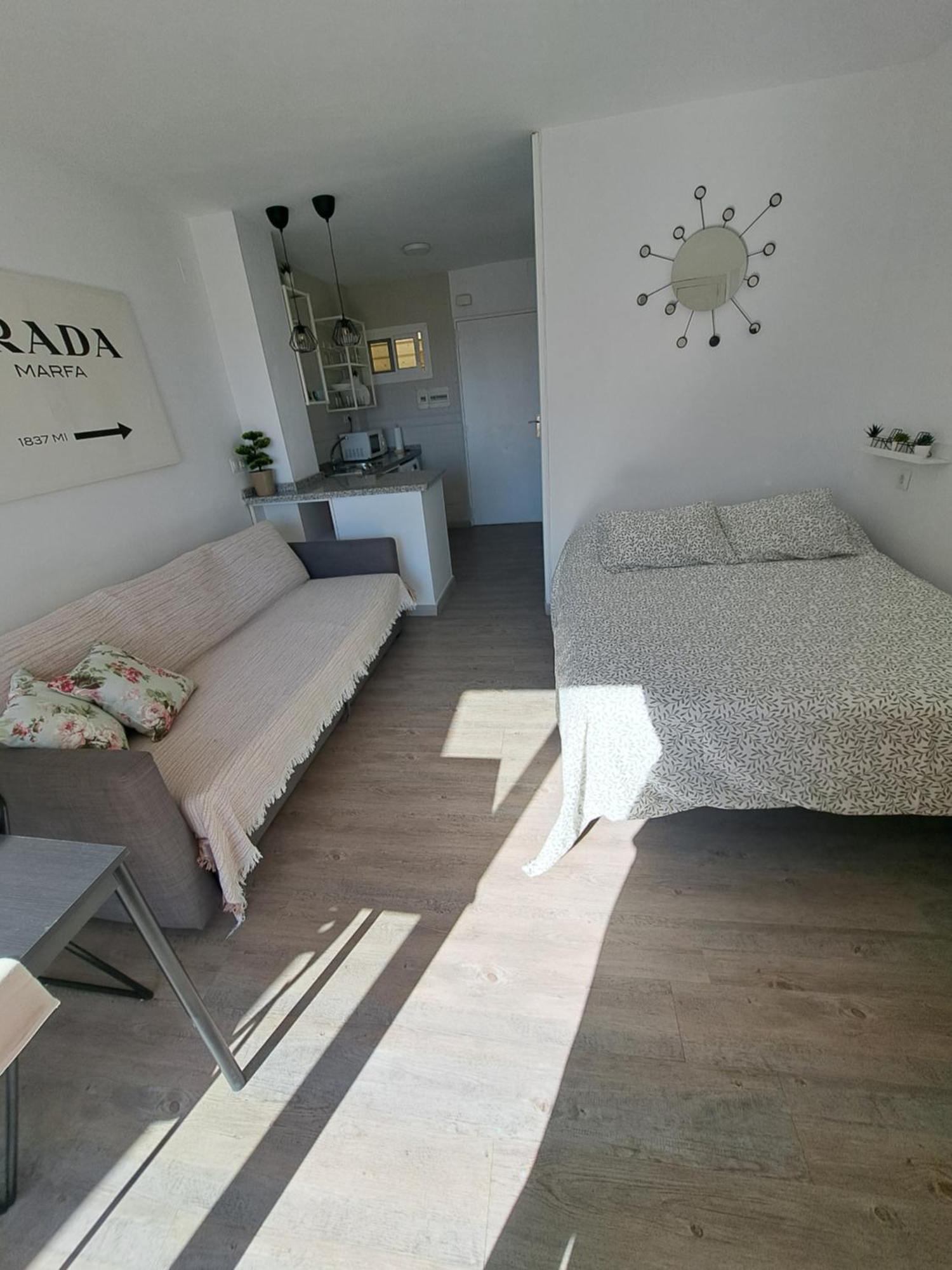 Iris Summer Apartment *
