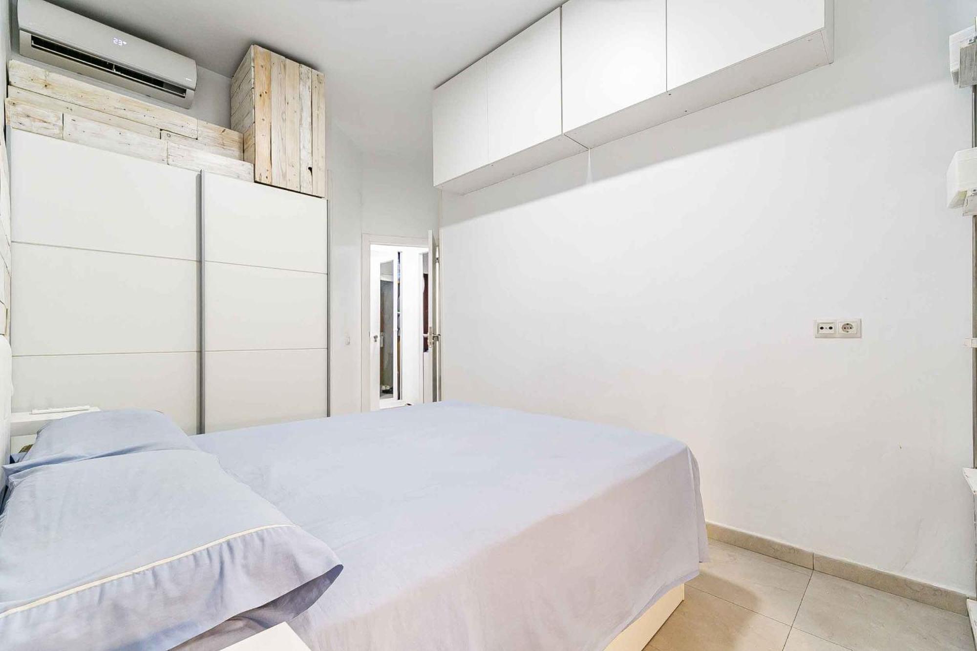 Completo Con Garaje Cerca Del Mar Apartment