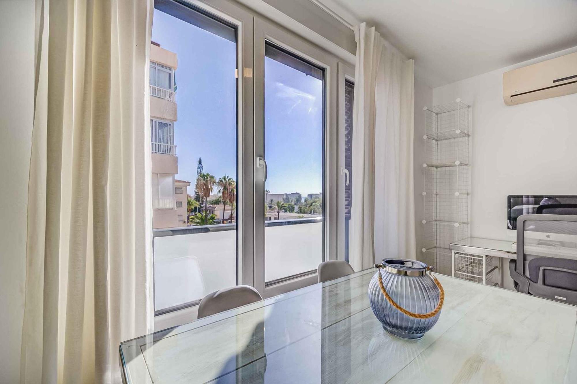 Completo Con Garaje Cerca Del Mar Apartment *