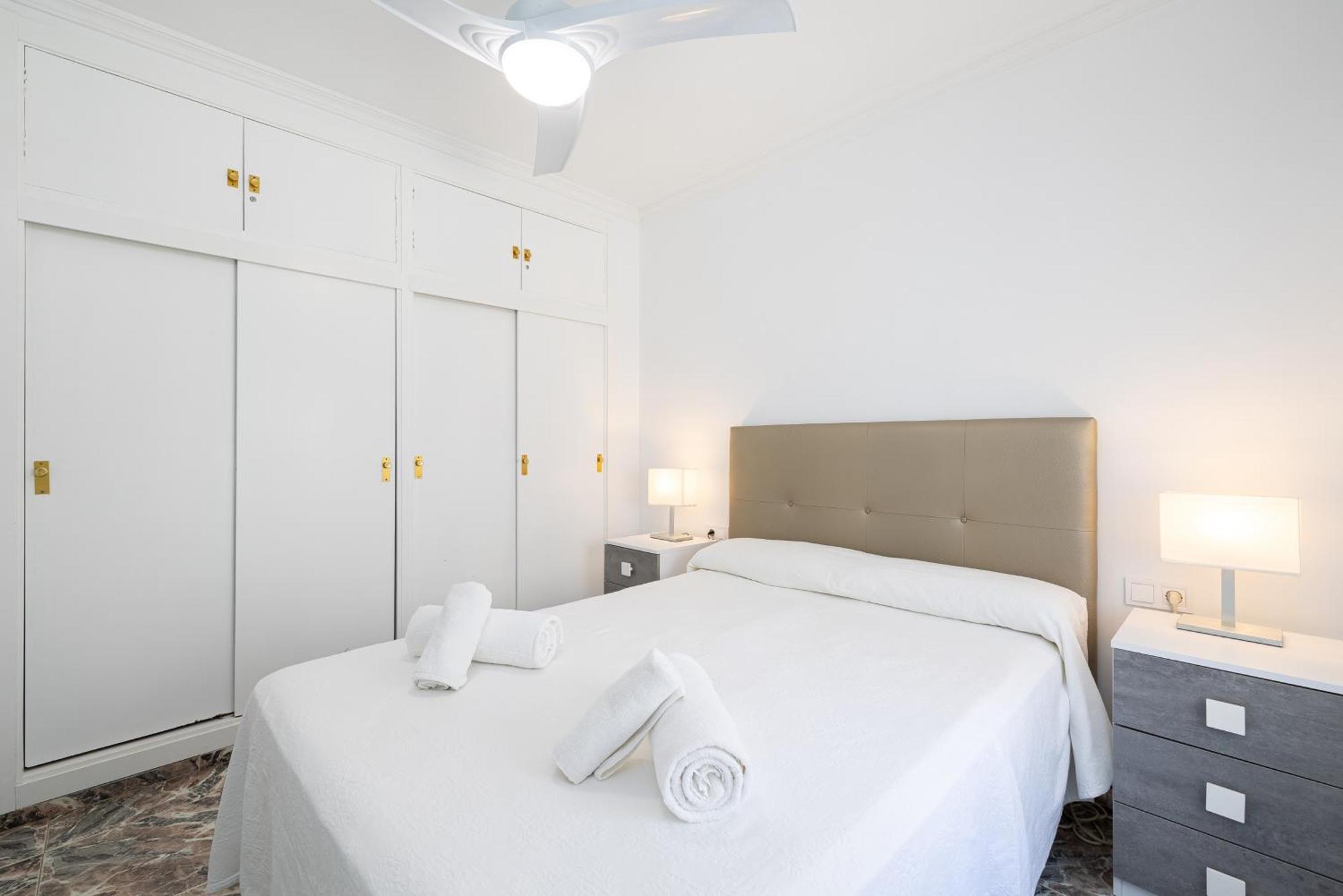 Seafront Apartment *