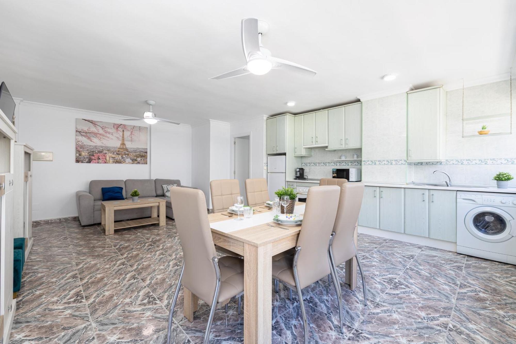 Apartment Seafront *