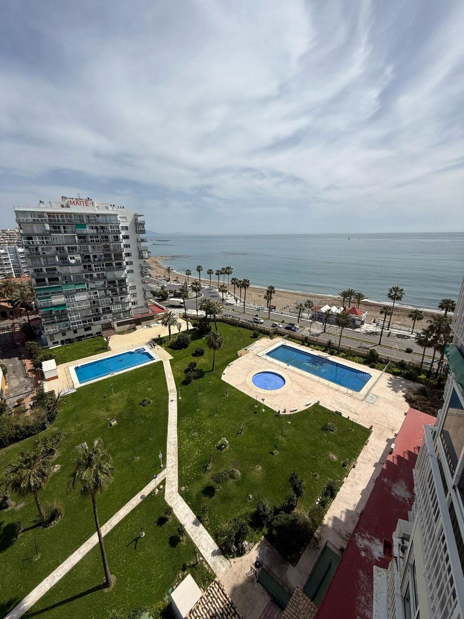 Apartment Sunstay Loft Maite Benalmadena