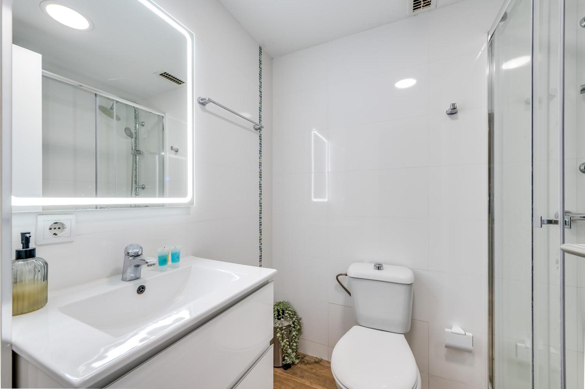 Lxr Estudio Benalbeach Apartamento