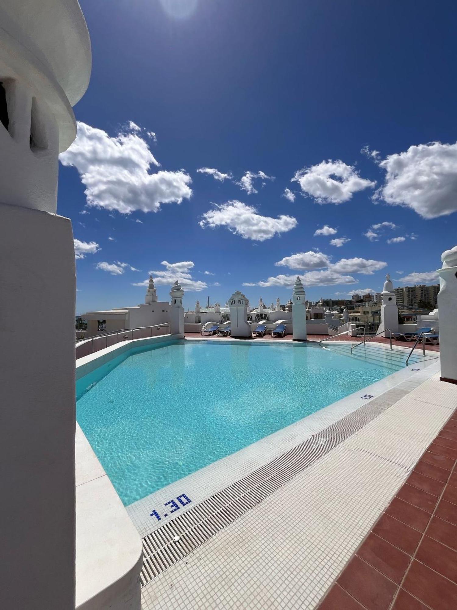 Apartamento Lujoso Atico Duplex En Puerto Marina *