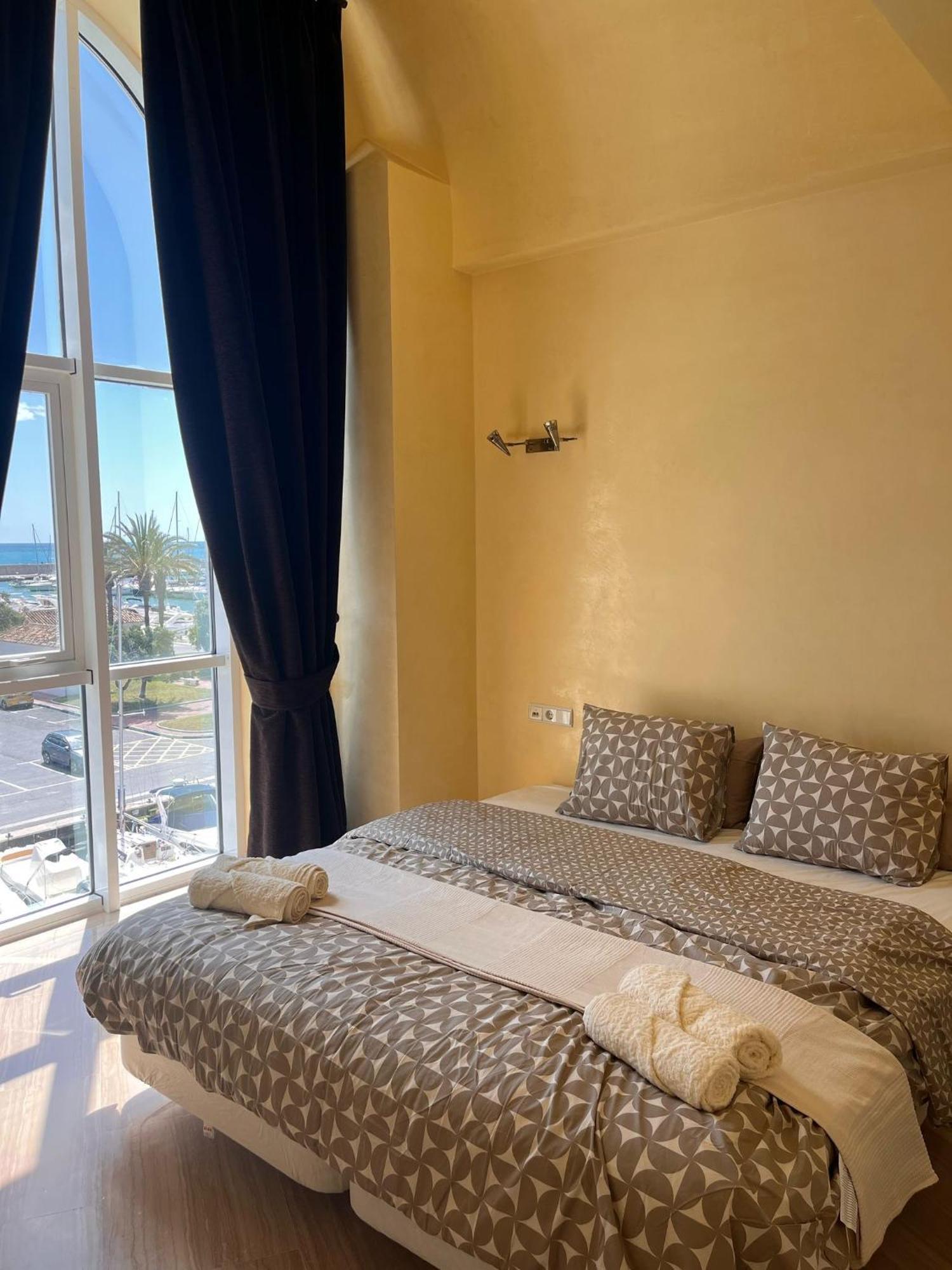 Lujoso Atico Duplex En Puerto Marina Apartamento Benalmádena