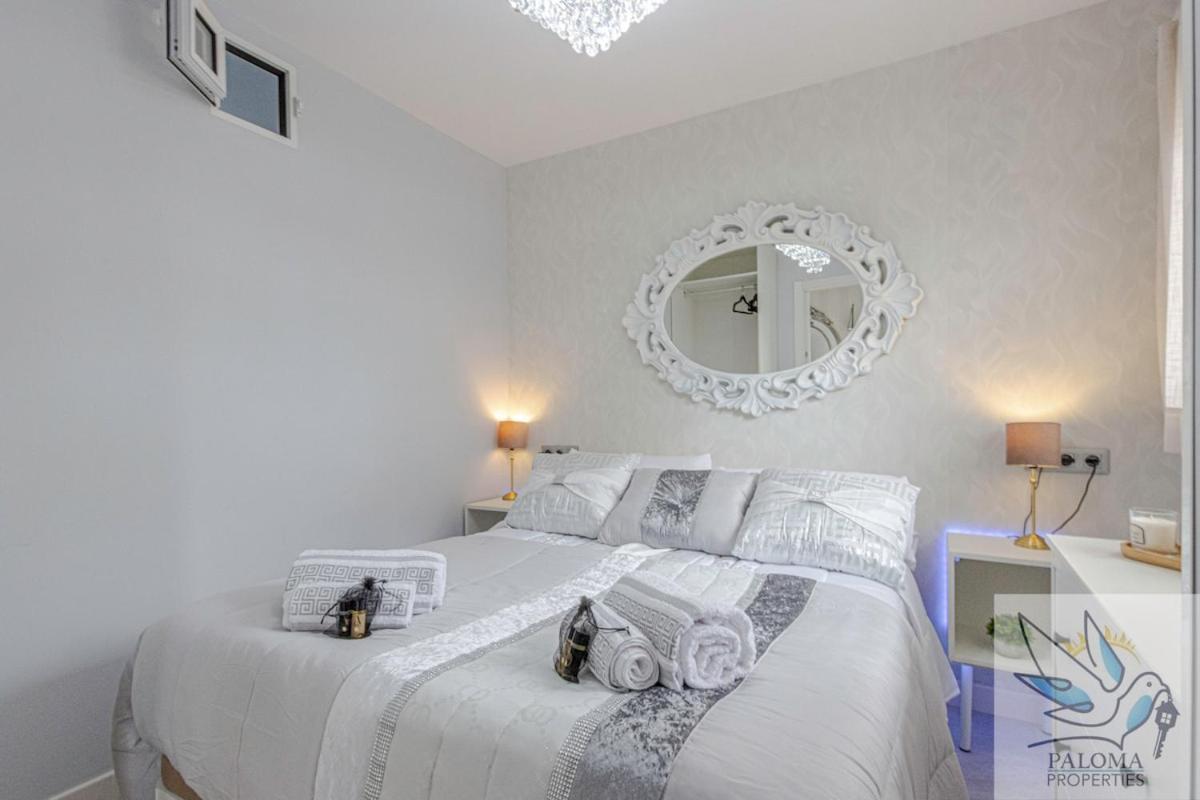 Appartement Benalbeach Beautiful 2 Bdr With Sea Views