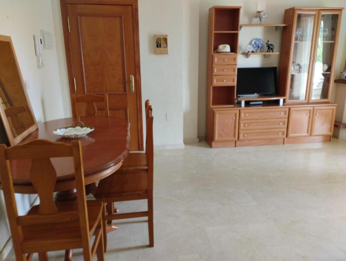 Apartment With Pool In Nueva Torrequebrada