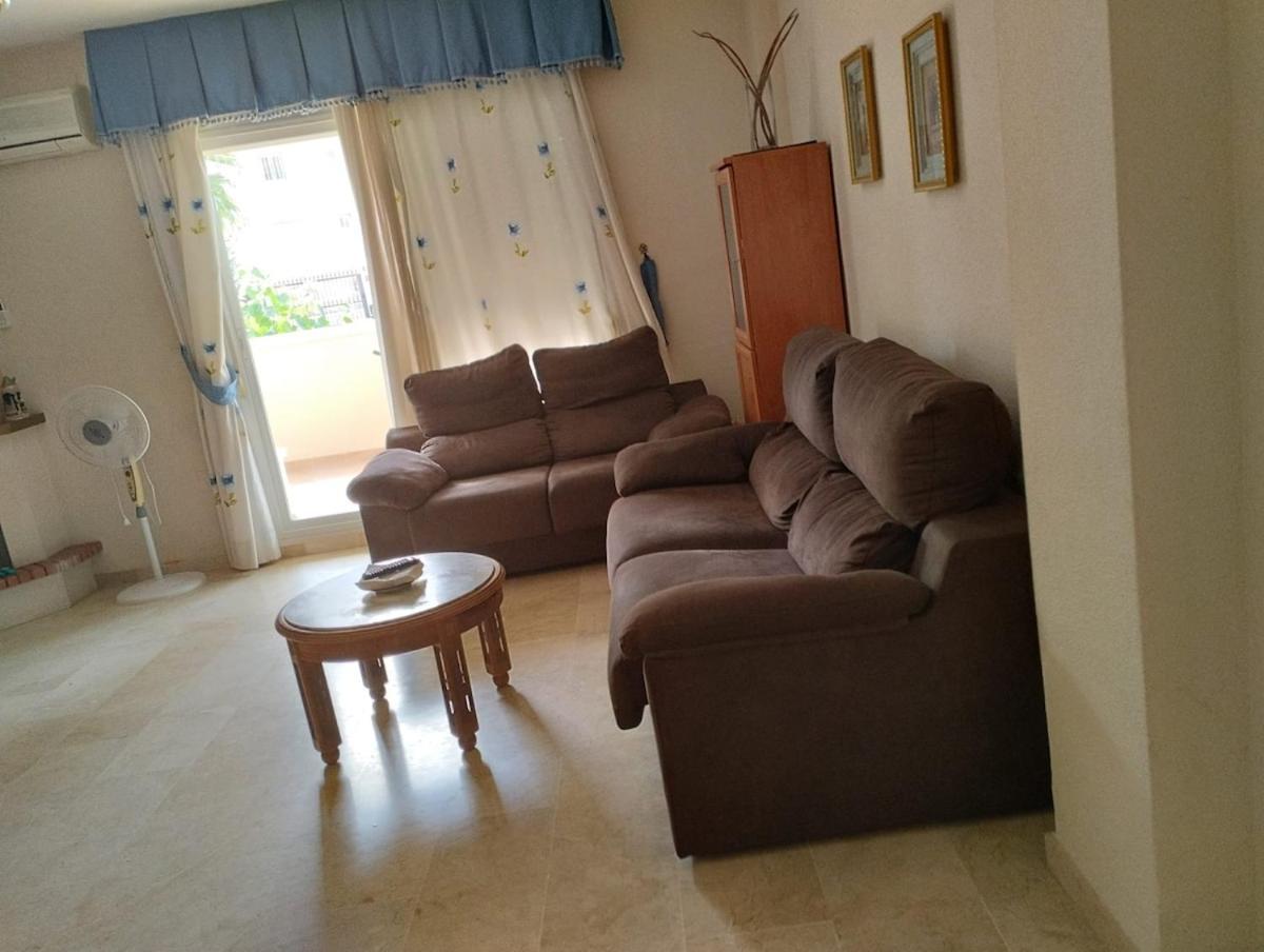 With Pool In Nueva Torrequebrada Apartment Benalmadena