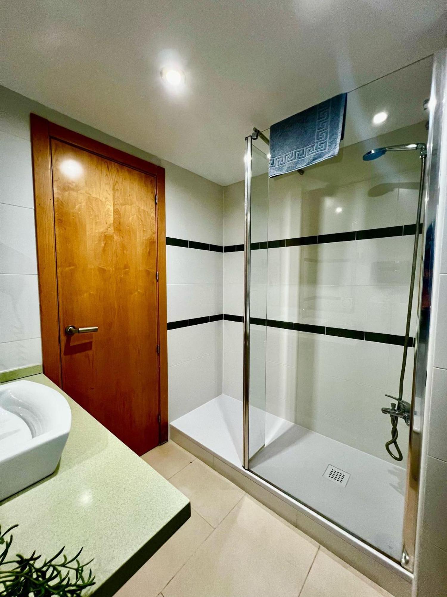 Appartement Frontal Sea View Benalbeach