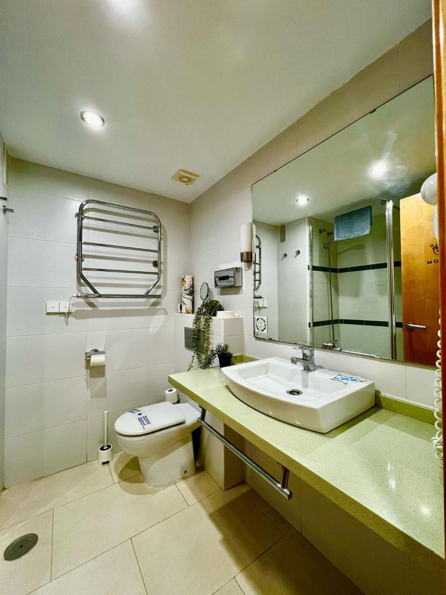 Frontal Sea View Benalbeach Appartement *