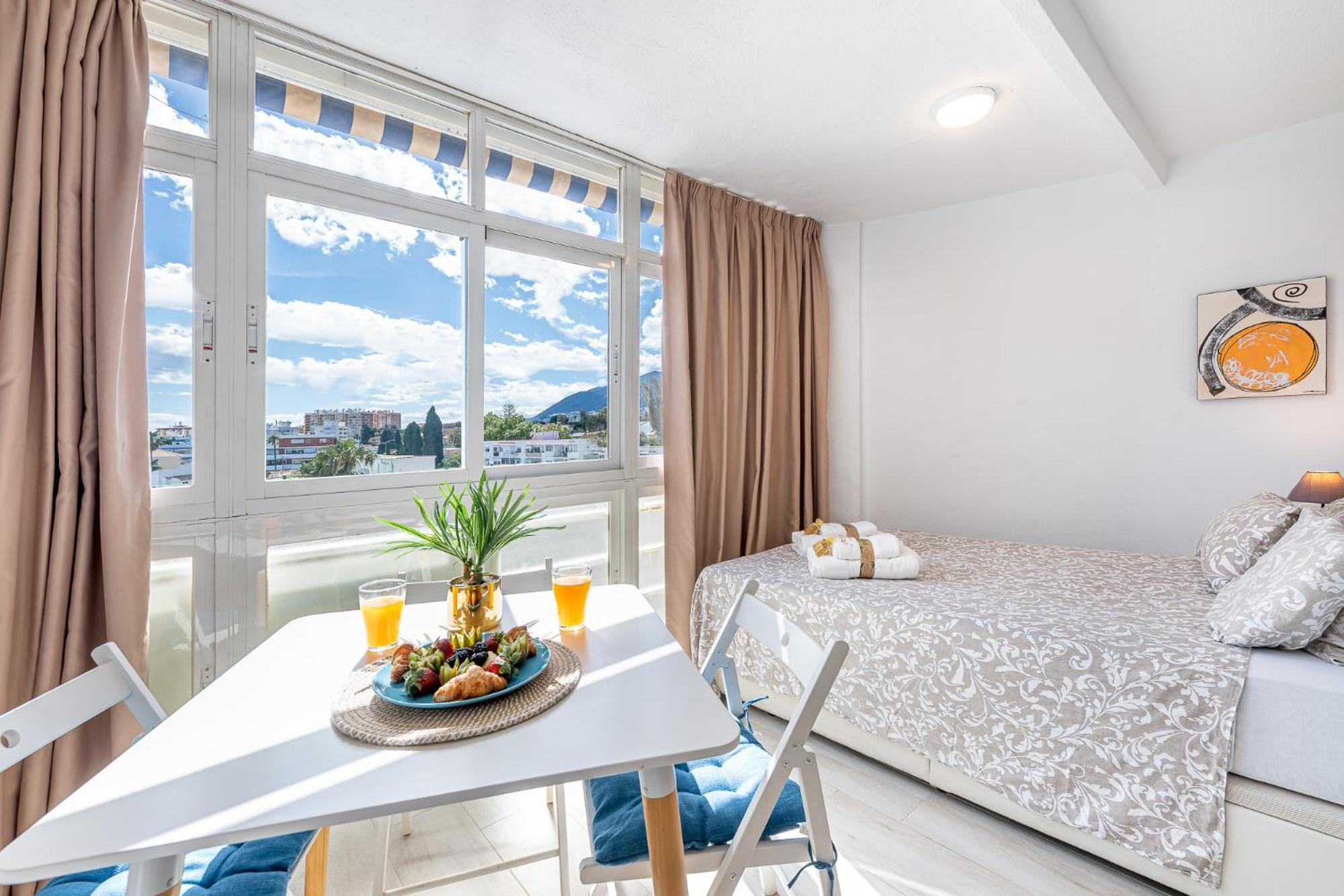 797 Rentals- Moderno, Centrico Y Espacioso Estudio