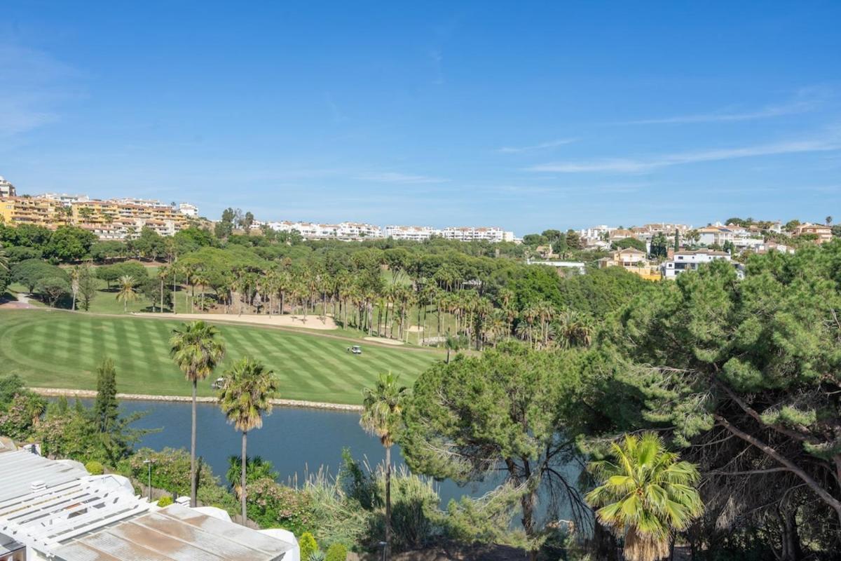Relaxing Family Retreat With Stunning Golf Views Villa *