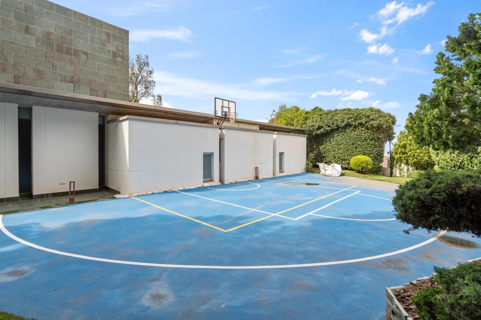 Luxury 5 Bedroom Benalmadena
