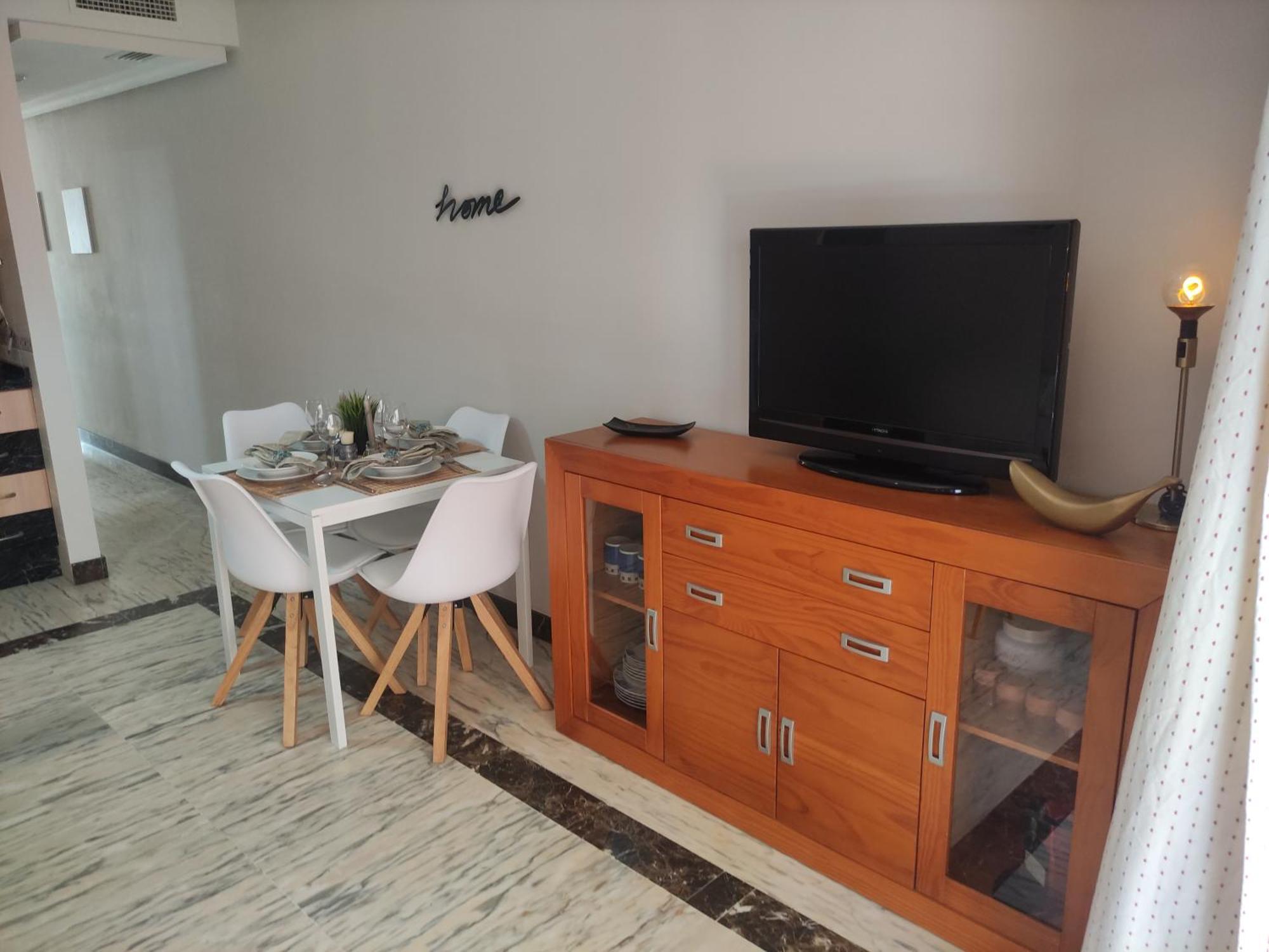 Mrv Puerto Marina Con Piscina Appartement