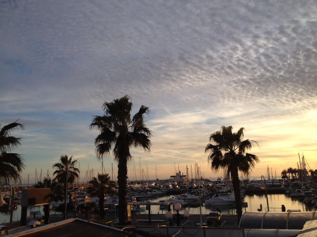 Puerto Marina Apartment