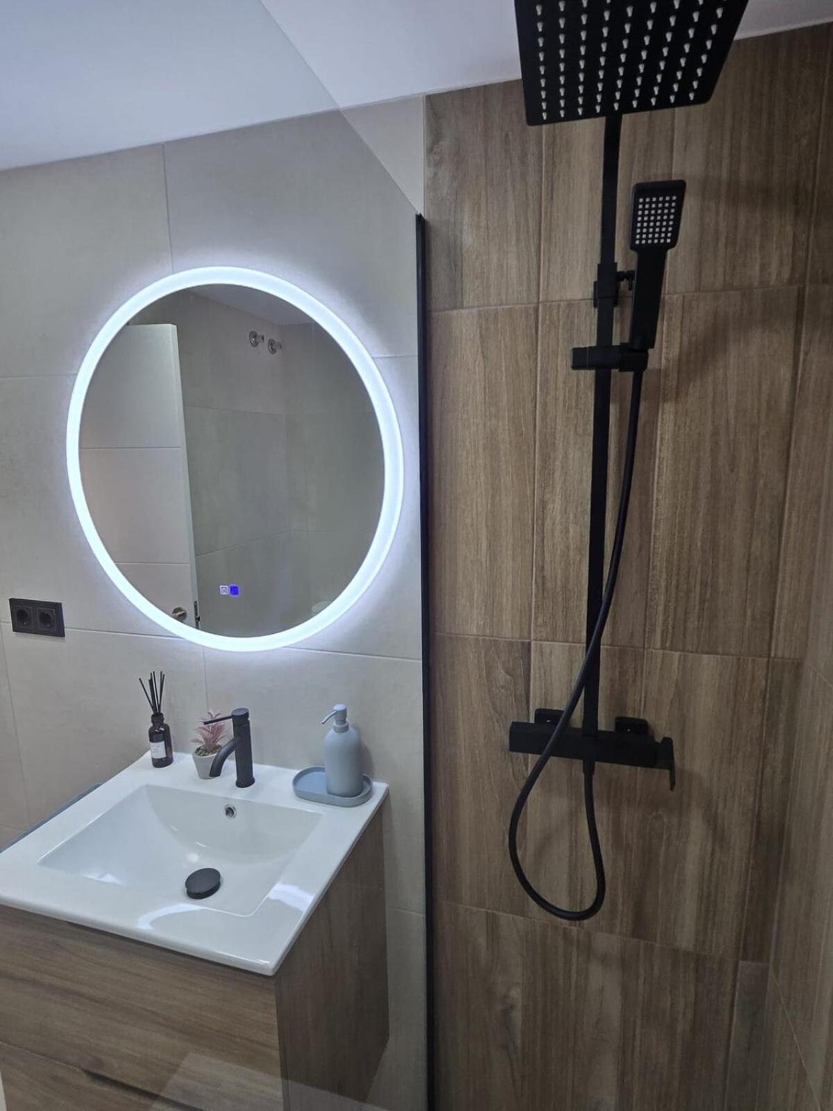 Apartment Intercomercio Feja Jupiter Benalmádena
