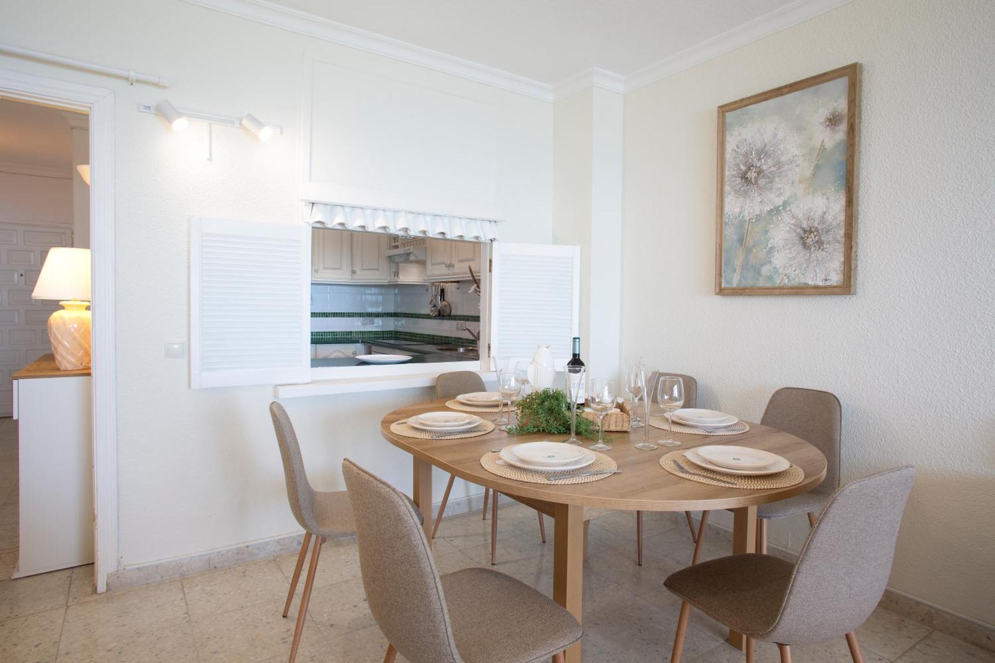 Seaside Paradise - Walk In, 5 Meters To The Ocean Benalmadena