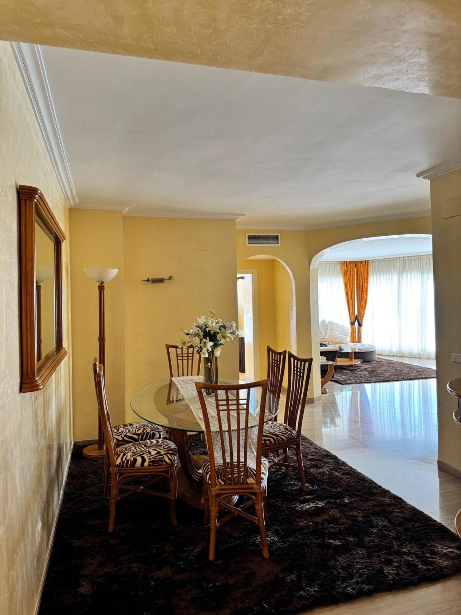 Apartamento Lujoso Atico Duplex En Puerto Marina *