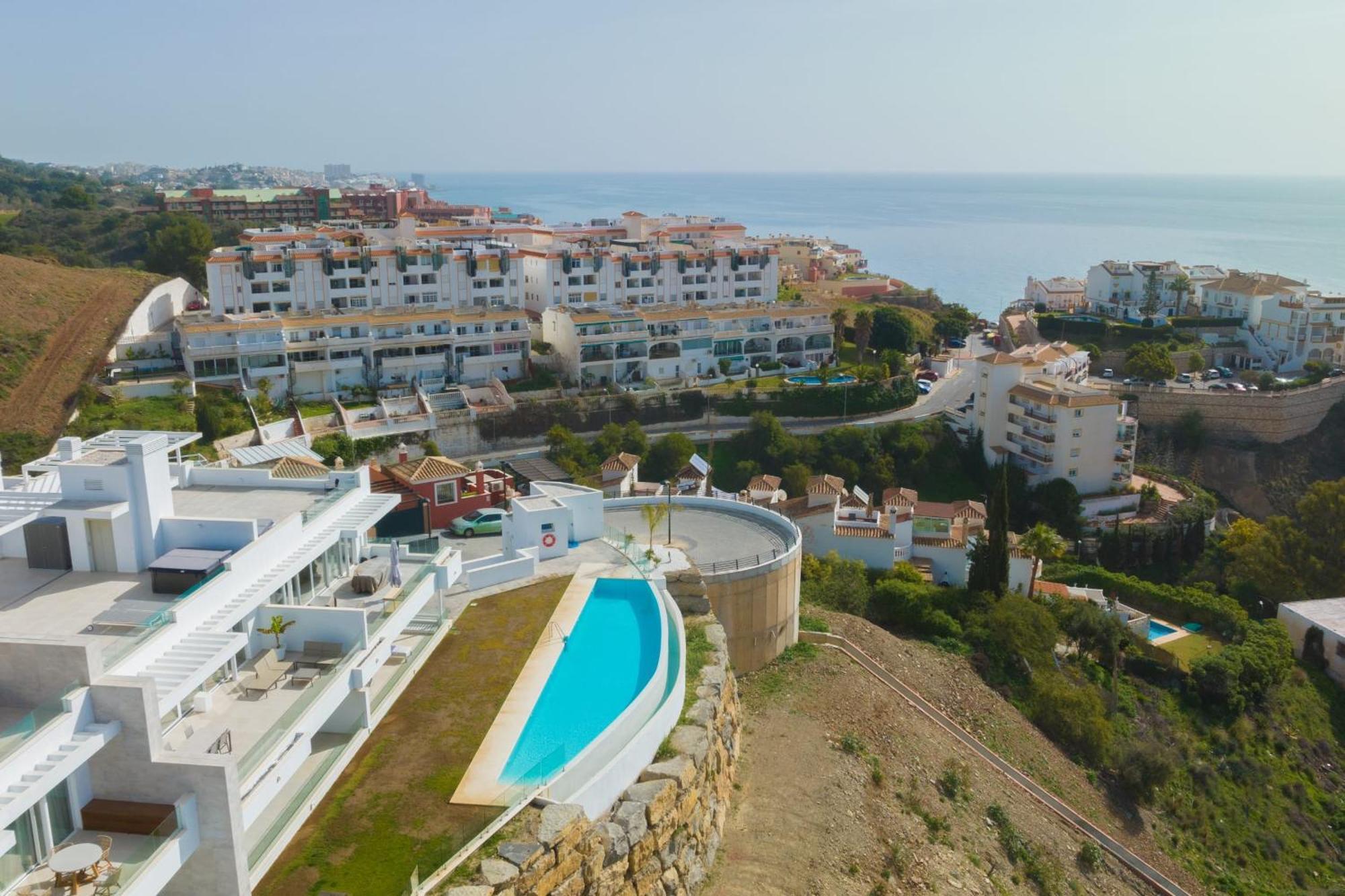 Apartment Luxurious 3 Bed With A Lovely Sea View In Carvajal *