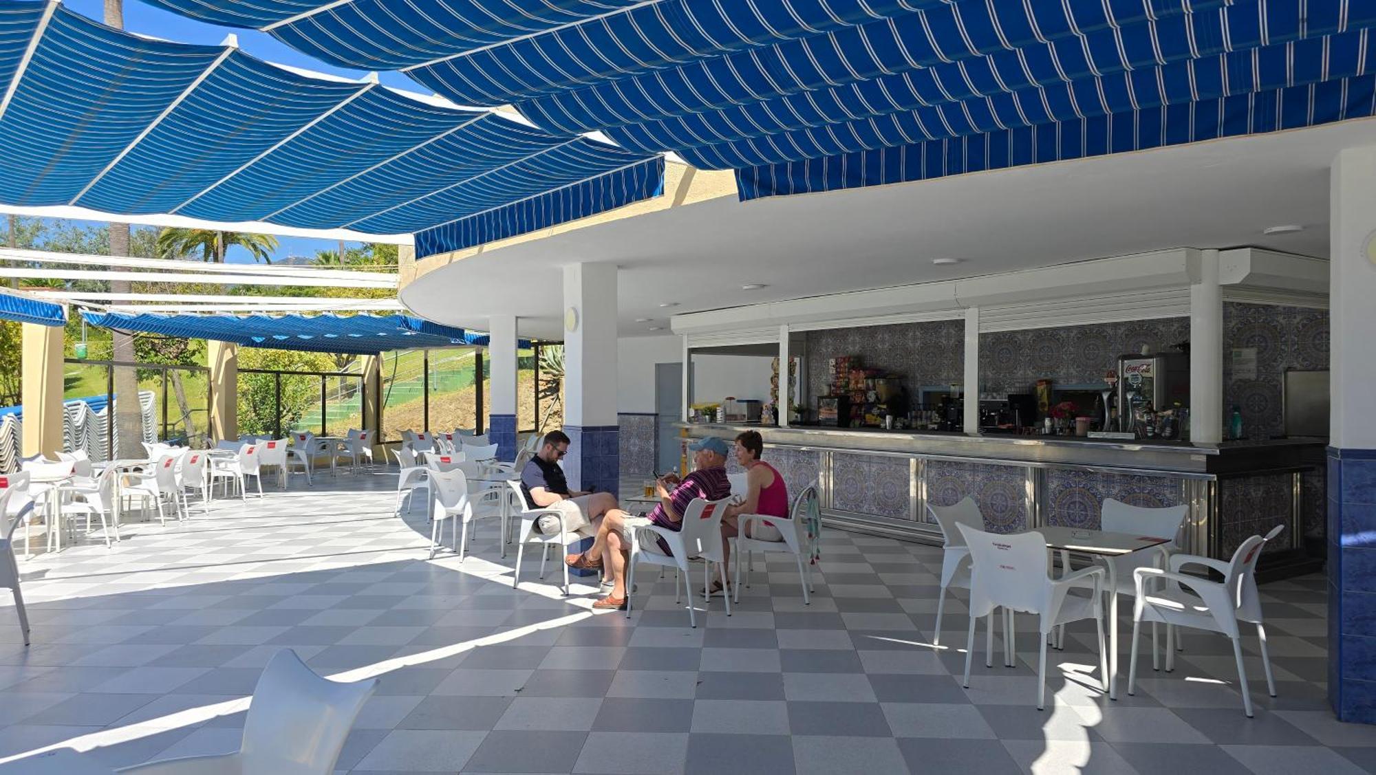 Minerva Estudio Con Gran Piscina Y Parque Acuatico Apartment