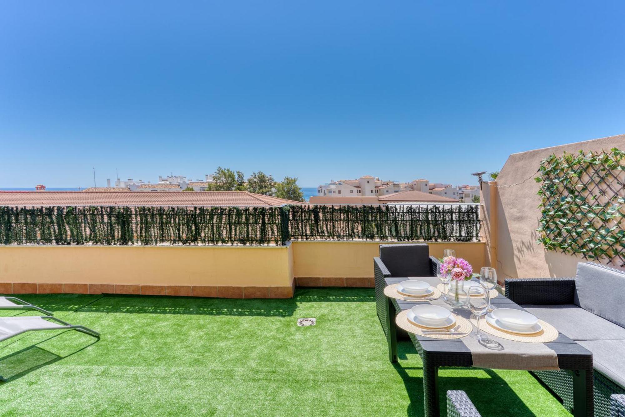 Apartment Atico Sea Views *