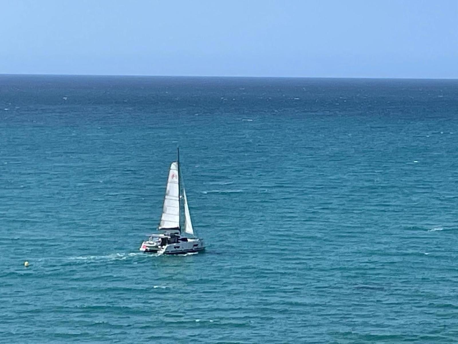Seafront Townhouse With Stunning Mediterranean Views, Pool And Garaje Holiday home Benalmadena