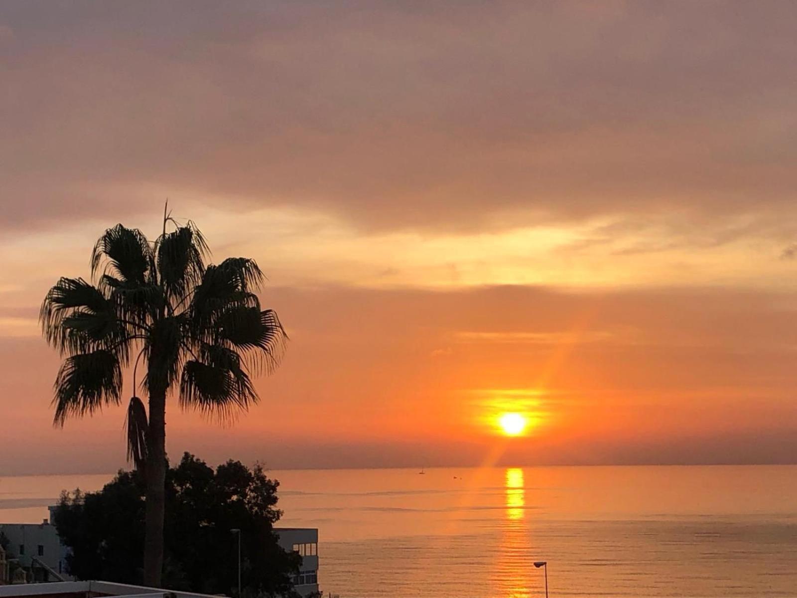 Seafront Townhouse With Stunning Mediterranean Views, Pool And Garaje Holiday home