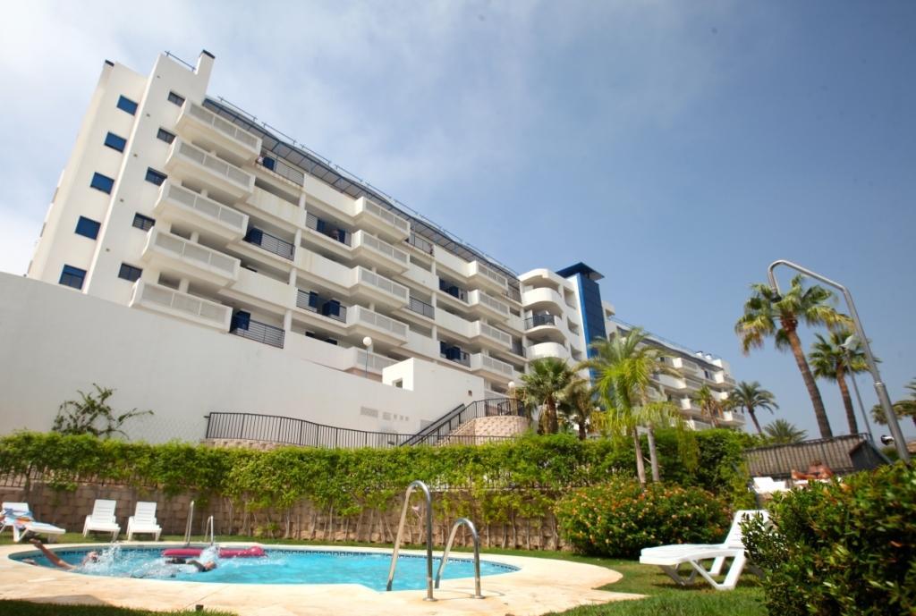 Hotel Pierre & Vacances Benalmadena Playa 5*