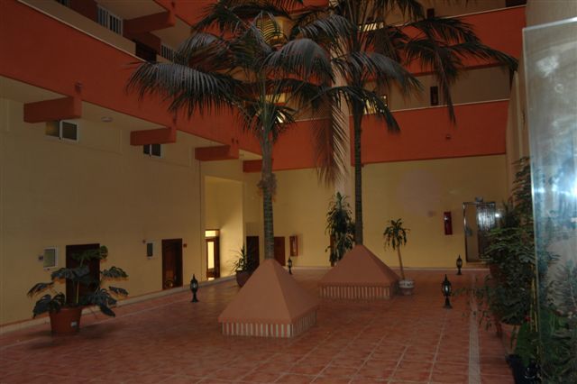 Tamarindos Hotel 2*