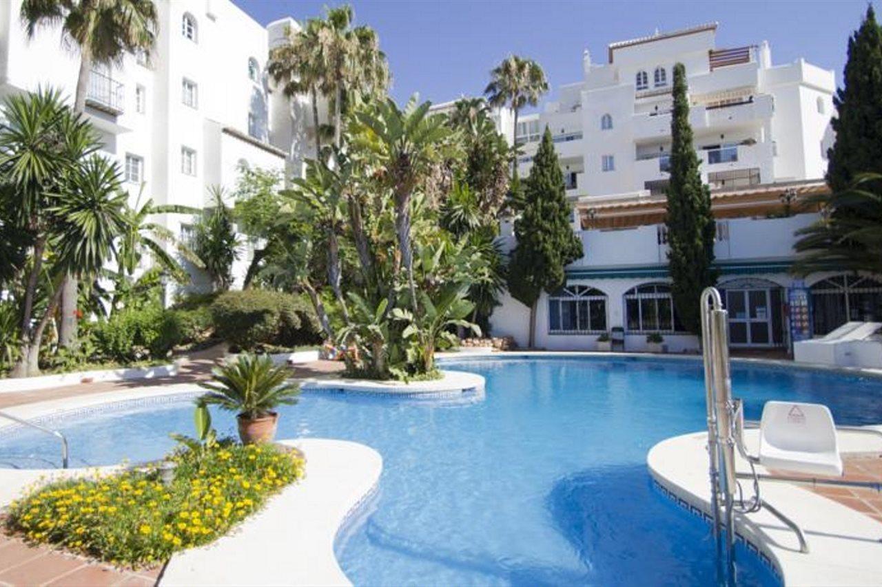 Royal Oasis Club At Pueblo Quinta Aparthotel