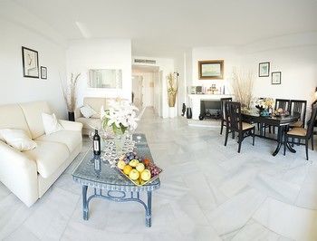 Puerto Marina And Golf Apartment