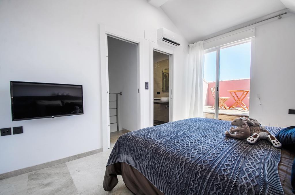 Apartment Gorgeous 170 Sq.m. Penthouse With Sea View Terraces *