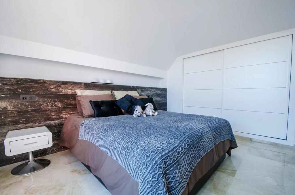 Gorgeous 170 Sq.m. Penthouse With Sea View Terraces Apartment *