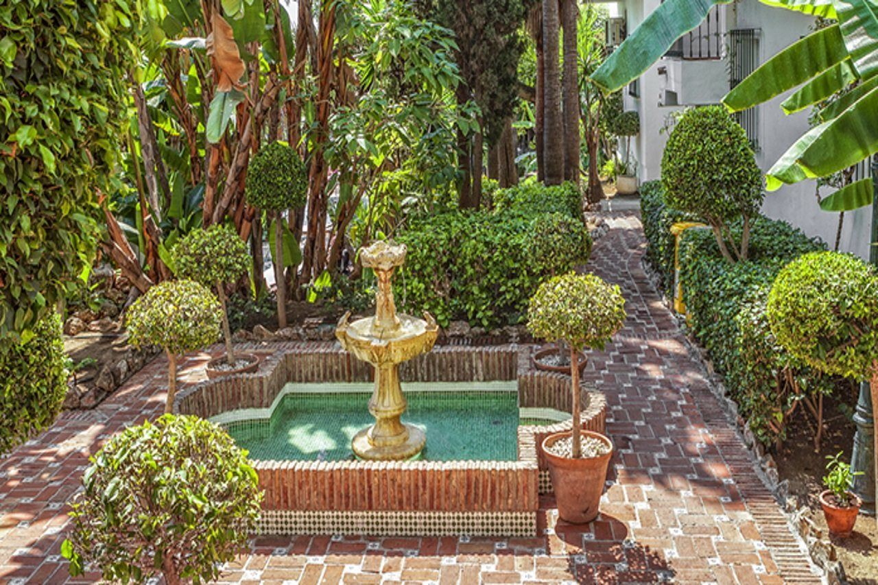 Royal Oasis Club At Pueblo Quinta Aparthotel Benalmádena
