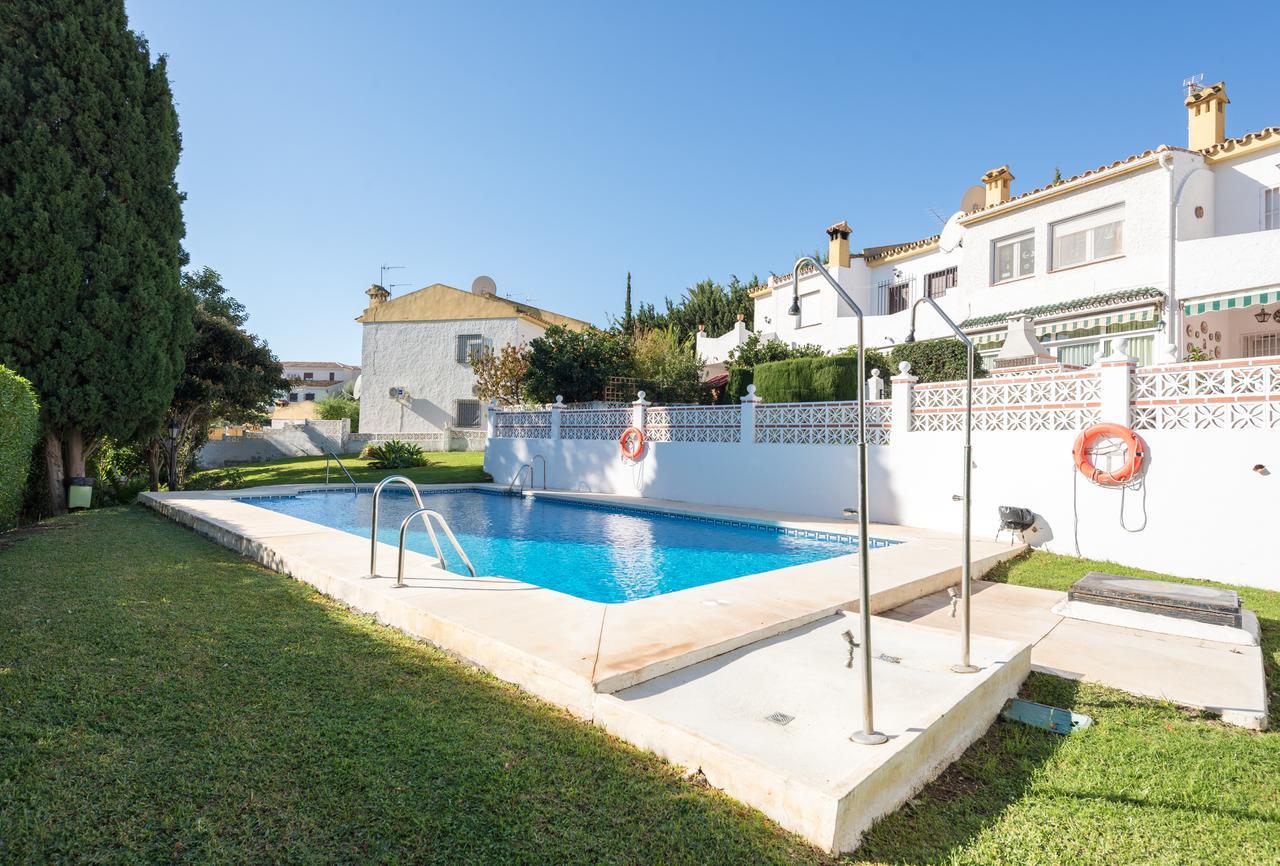 Malagasuite Bungalow Pool *
