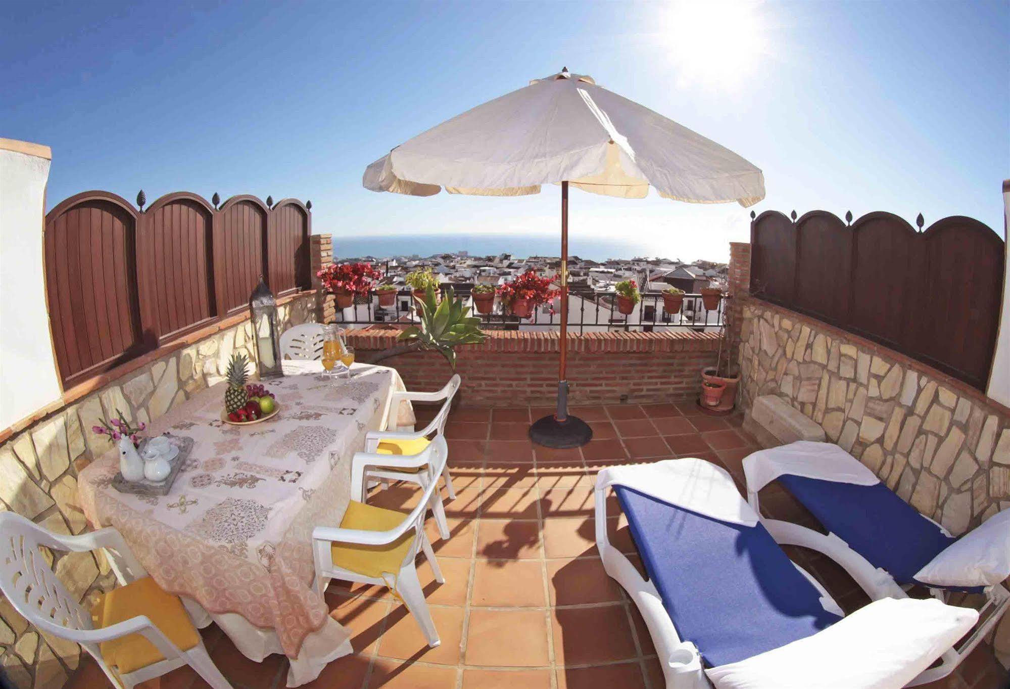 Casa Rosa Hotel *