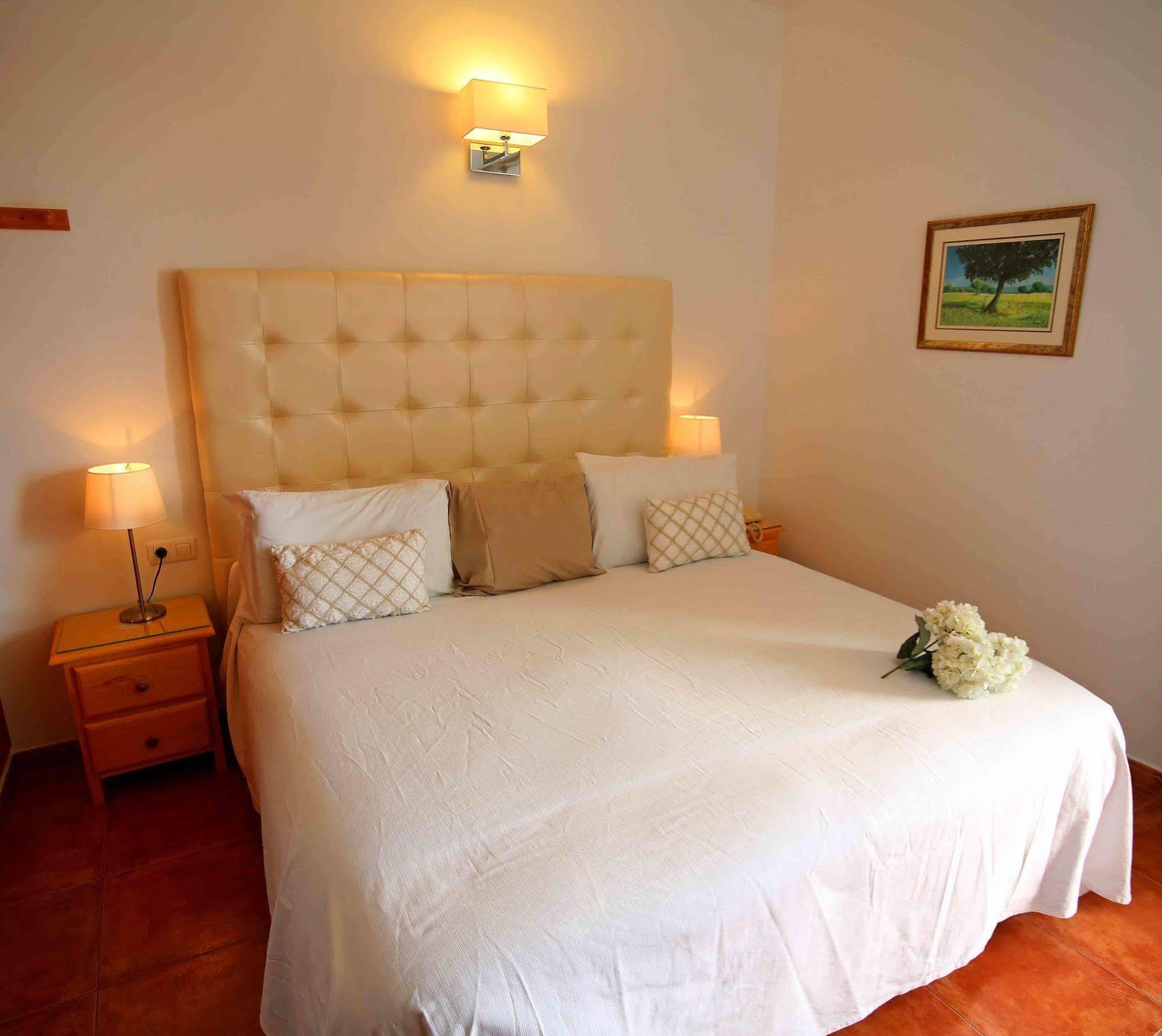 Casa Rosa Hotel *